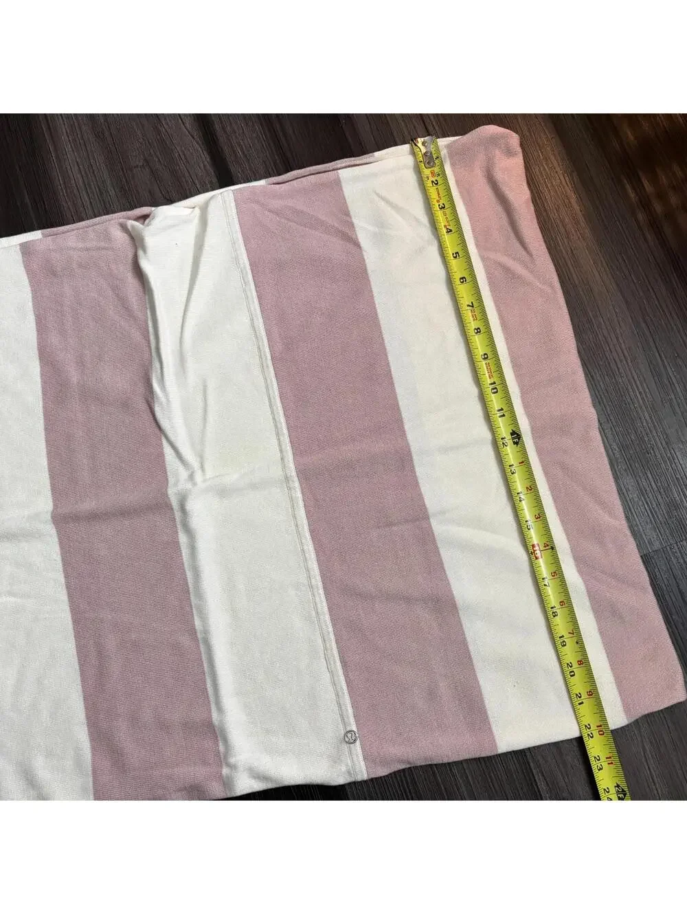 Lululemon Infinity Twist And Shout Scarf Color Block Striped OS Beige Mauve